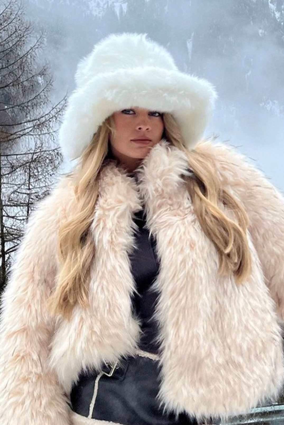 Oversized Festival White Fluffy Hat